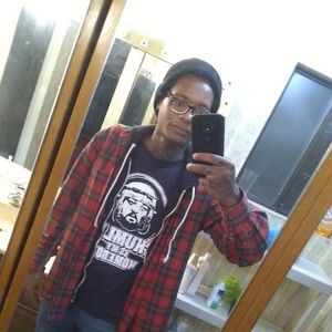 Meet your Posher, Isaac